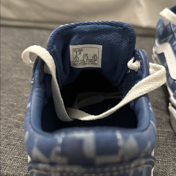 Vans Blue and White Old Skool Sneakers - Picture 3 of 7